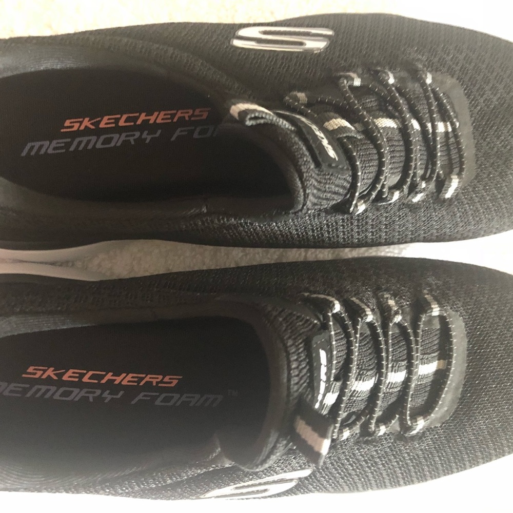 Skechers black slip on shoe size 6